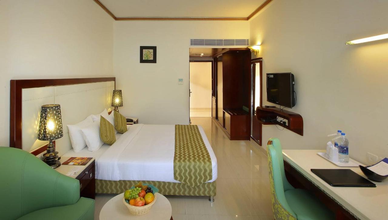 Hotel Port Palace Kovalam Eksteriør billede