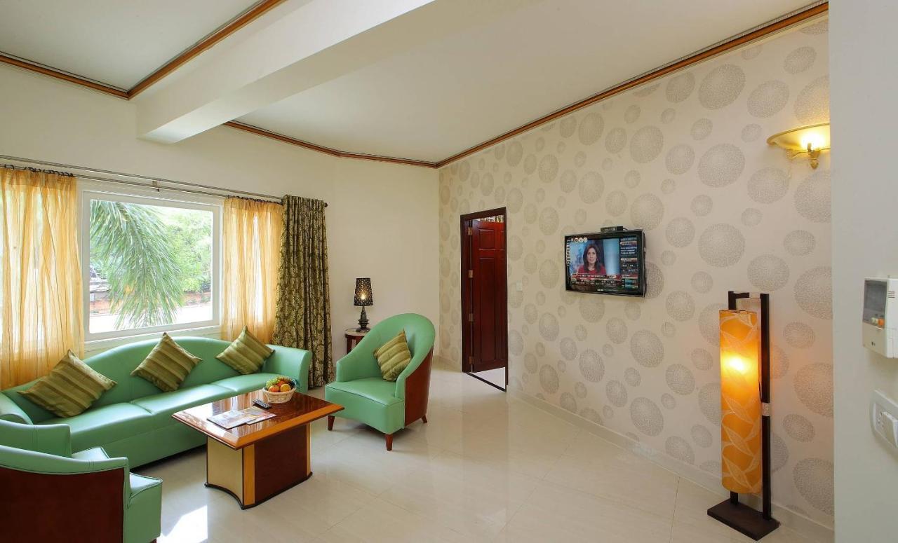 Hotel Port Palace Kovalam Eksteriør billede